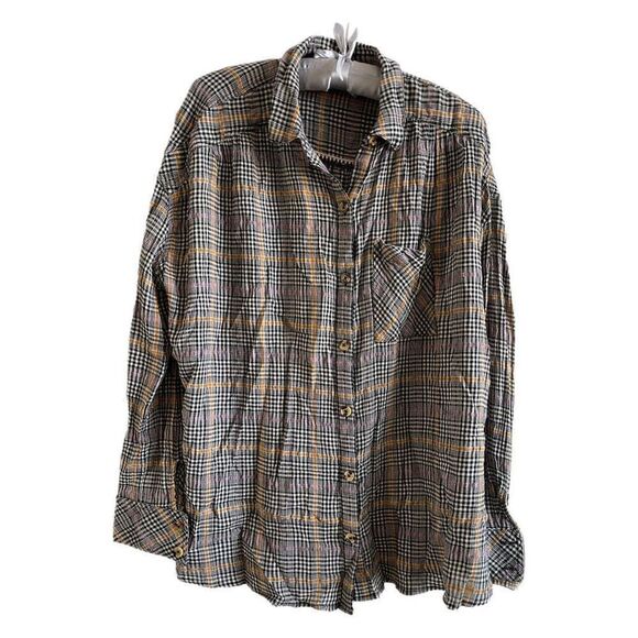 Banana Republic Men’s Button-Down Flannel Shirt - Picture 5 of 5